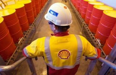 Κέρδη-ρεκόρ 40 δισ. για τη Shell το 2022